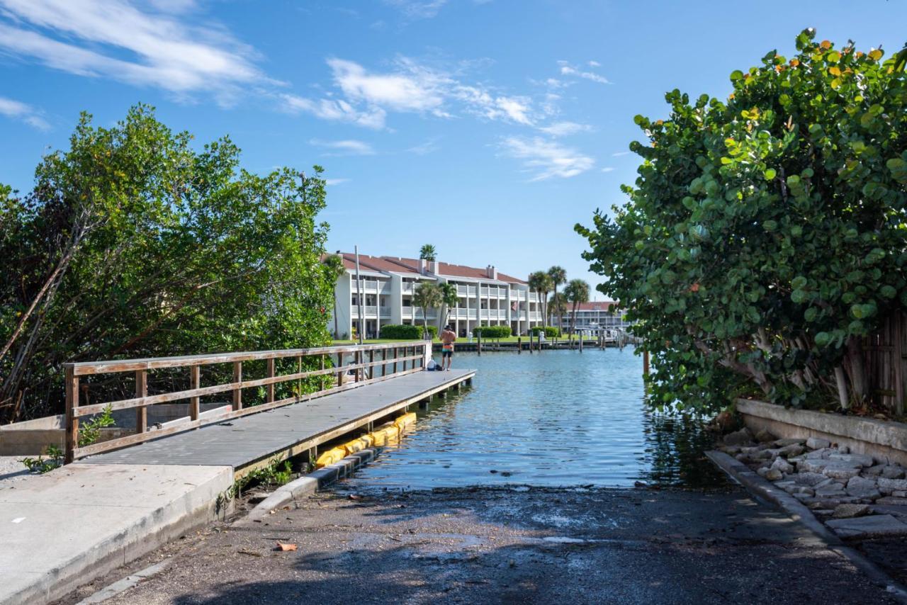 Silver Sands St. Pete Beach Exterior photo
